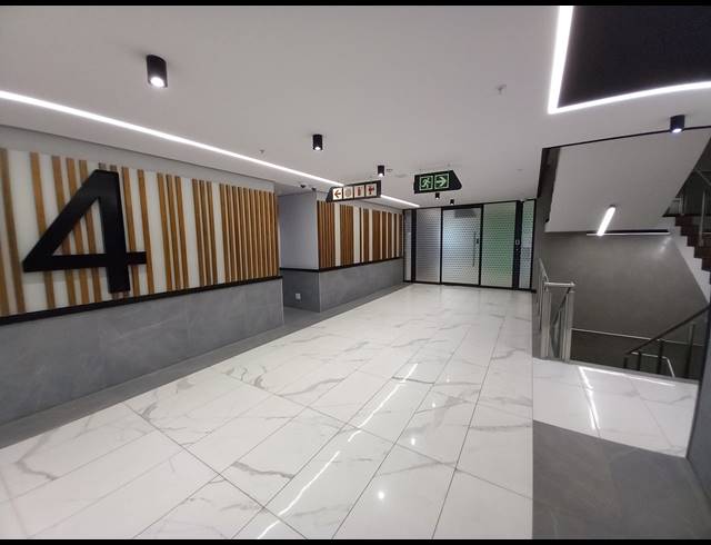 278M² OFFICE TO LET IN GLENADRIENNE
